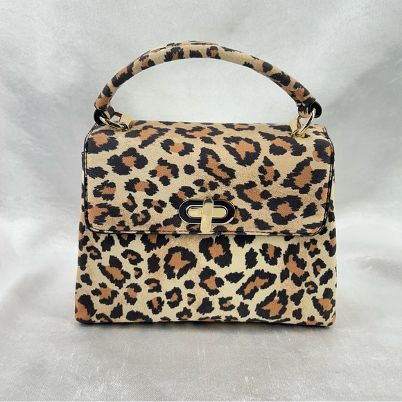 ON 34th Handbags - On 34th Leopard Print Handbag